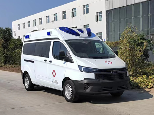 福特新全順V362救護車(chē)-國六B